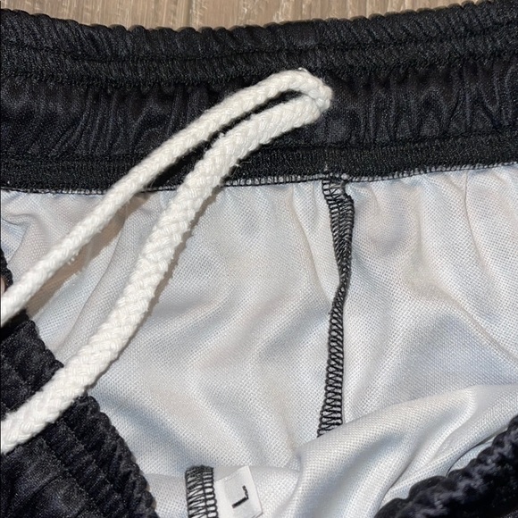 NWOT Men’s TRIBE Ombre Stripe Lacrosse Shorts SZ L - Picture 6 of 7